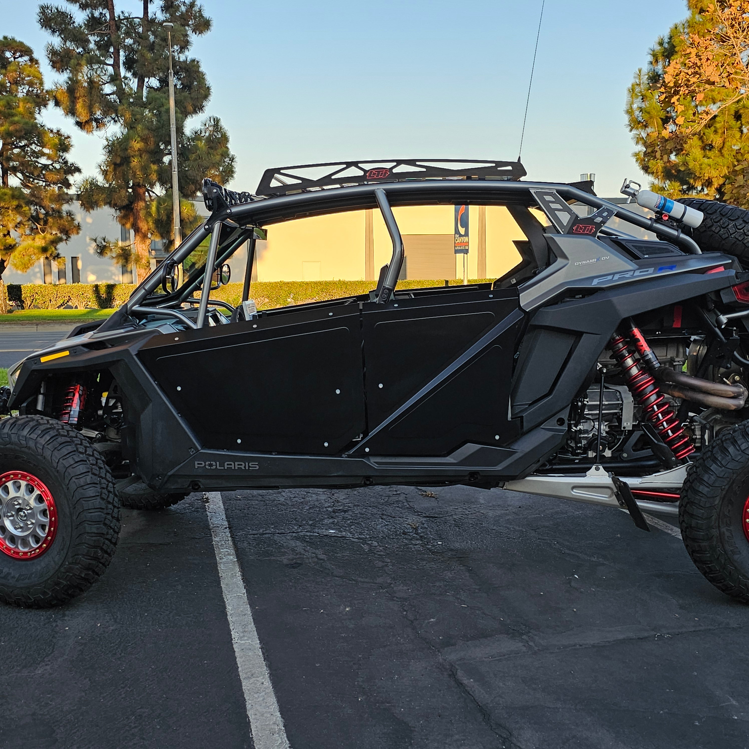 Polaris Pro-R 4 seat doors